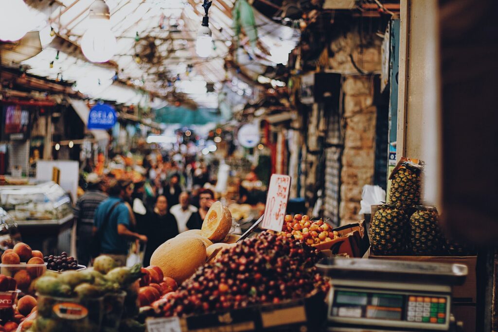 Mercado em Mahane Yehuda Market, Jerusalem, Israel.