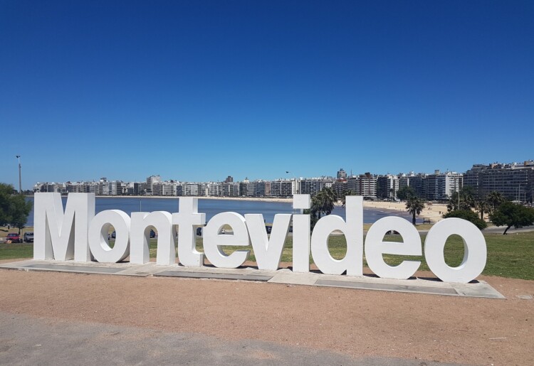 Chip internacional para Montevidéu – Fique 100% conectado