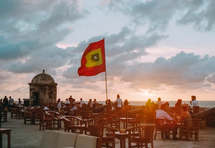 eSIM Cartagena: Fique online na Cidade Amuralhada
